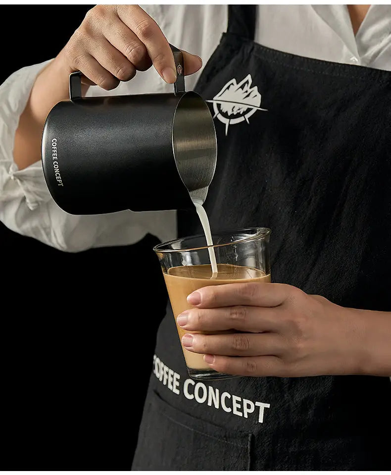 Phantom Precision Latte Art Pitcher – 600ml Narrow Spout for Advanced Patterns - COFFEECONCEPT