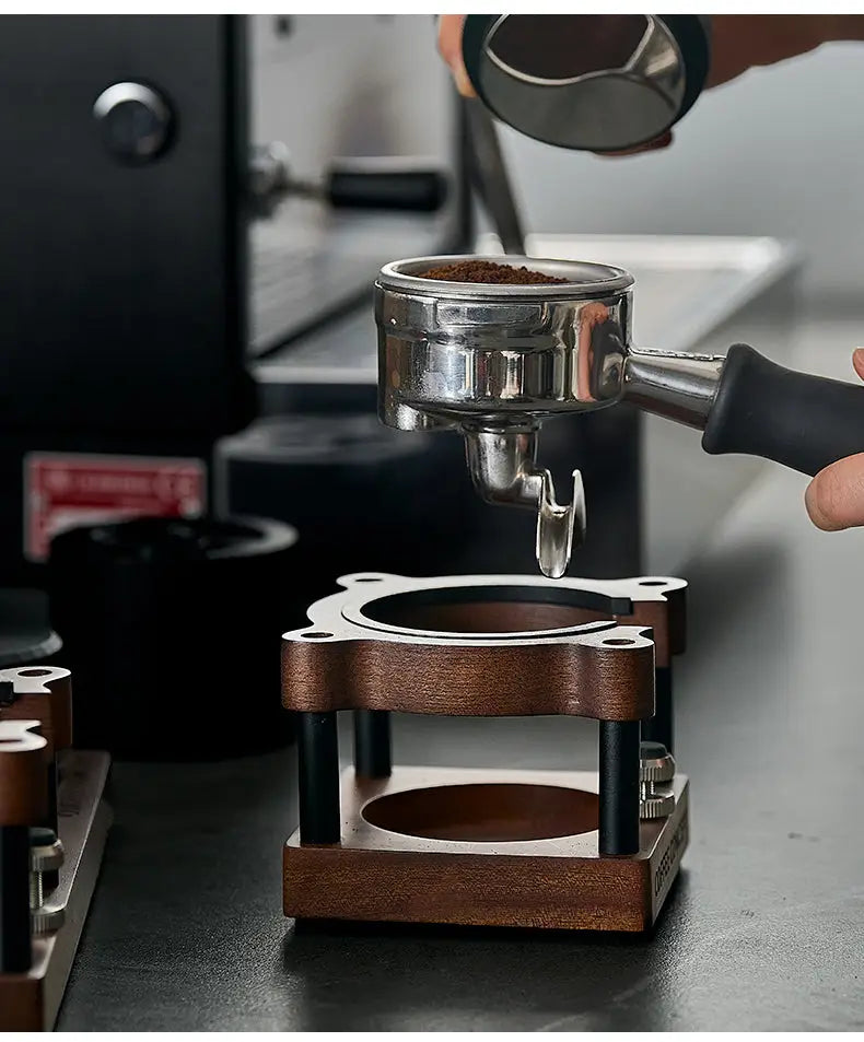 Bear tamper unboxing — accessories included