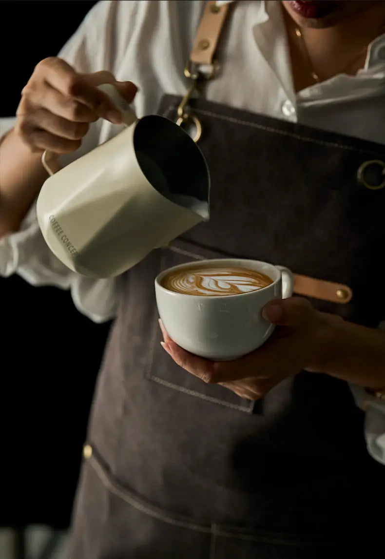 Best Geometric Milk Pitcher for Latte Art - Diamond Faceted 350ml/600ml - COFFEECONCEPT